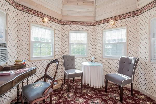 Kingsley House Bed & Breakfast - Full Home Fennville Esterno foto